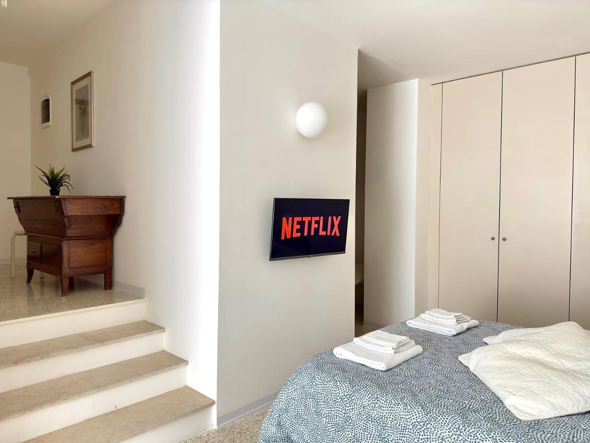 Minimal Apartment Navigli Milano Eksteriør bilde