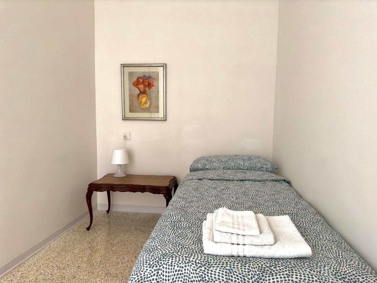 Minimal Apartment Navigli Milano Eksteriør bilde